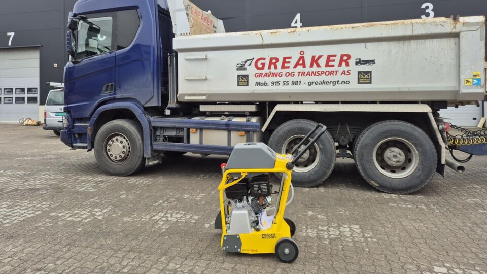 Uten navn (1920 x 1080 px).jpg