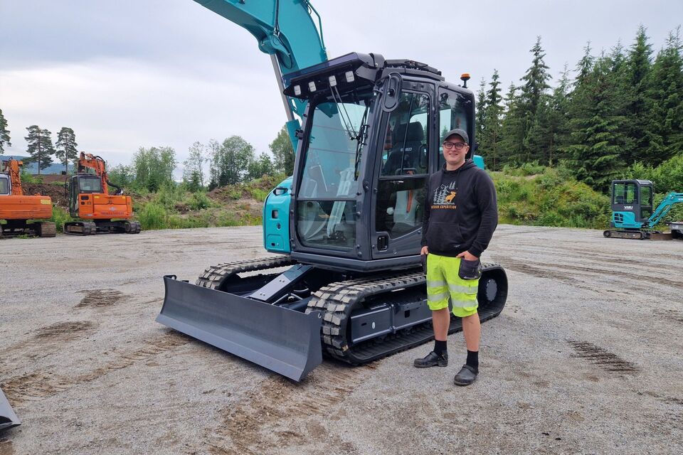 Uten navn (1920 x 1280 px) (1).jpg